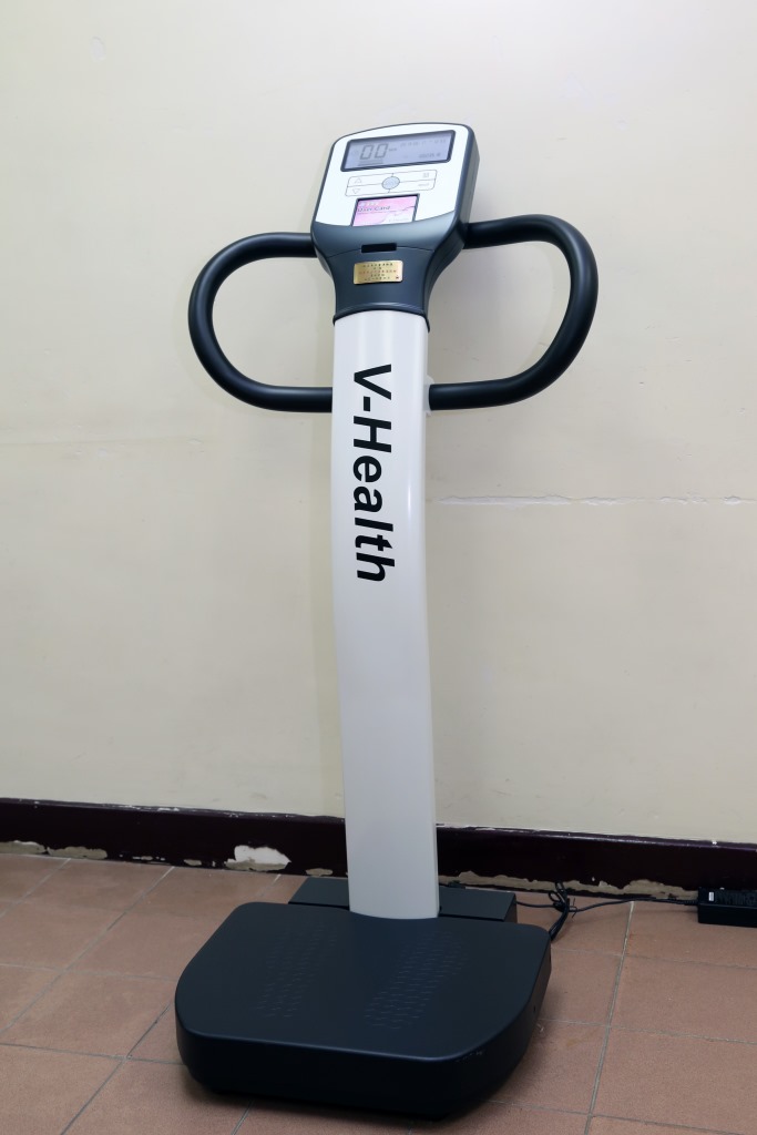 New interactive weight-bearing exercise platform in Tseung Kwan O Women’s Club now in service